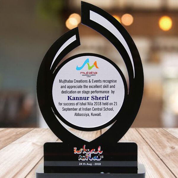 Custom Acrylic Photo Trophies with Personalized Image Printing - Image 3